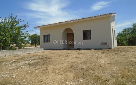 House (Detached) in Kallepia, Paphos for Sale - 1