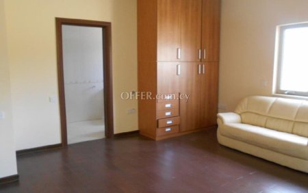 House (Detached) in Souni-Zanakia, Limassol for Sale - 1