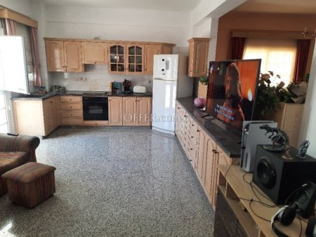 House (Detached) in Livadia, Larnaca for Sale