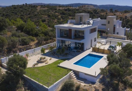 House (Detached) in Kouklia, Paphos for Sale - 1