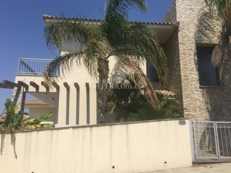 House (Detached) in Paramali, Limassol for Sale - 1