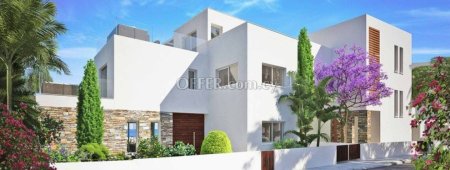 House (Detached) in Kato Paphos, Paphos for Sale - 1