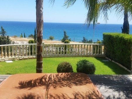 House (Detached) in Amathounta, Limassol for Sale