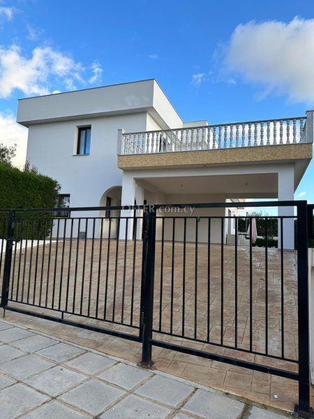 House (Detached) in Saint Georges, Paphos for Sale - 1