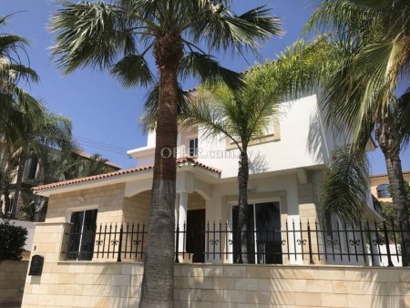 House (Detached) in Agios Tychonas, Limassol for Sale - 1