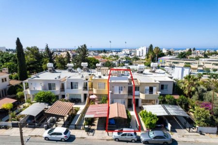 Two storey apartment in Ayios Theodoros Paphos