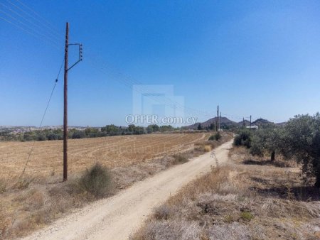 Residential Field for Sale in Analiontas Nicosia - 4