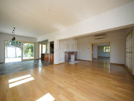 Four Bedroom Ground Floor Detached House for Sale in Agios Andreas Nicosia - 10