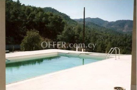 House (Detached) in Klirou, Nicosia for Sale - 8