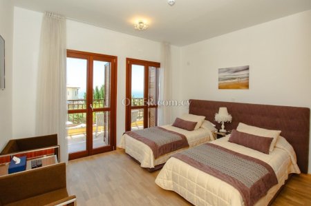House (Semi detached) in Aphrodite Hills, Paphos for Sale - 8