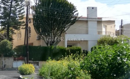 House (Detached) in Petrou kai Pavlou, Limassol for Sale - 3