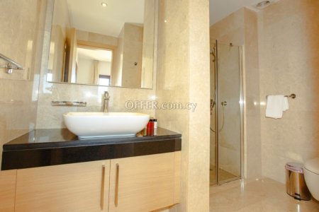 House (Semi detached) in Aphrodite Hills, Paphos for Sale - 8
