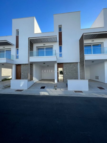 House (Maisonette) in Kato Paphos, Paphos for Sale - 8