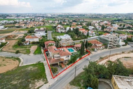 House (Detached) in Strovolos, Nicosia for Sale - 4