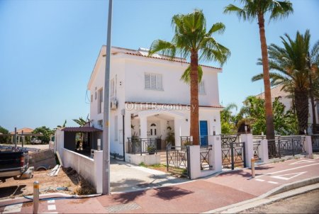 House (Detached) in Agia Napa, Famagusta for Sale - 7