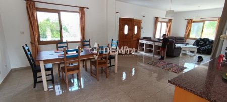 Villa For Rent in Polemi, Paphos - DP3612 - 9