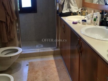 House (Detached) in Strovolos, Nicosia for Sale - 5