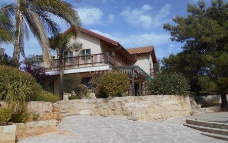 House (Detached) in Souni-Zanakia, Limassol for Sale - 3