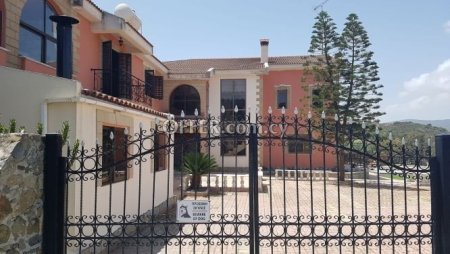 House (Detached) in Prastio Kellakiou, Limassol for Sale - 2