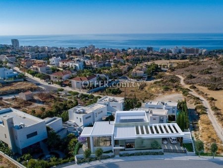 House (Detached) in Ayios Tychonas, Limassol for Sale - 5