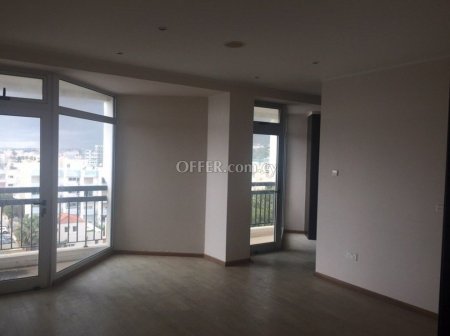 Apartment (Penthouse) in City Center, Limassol for Sale - 5