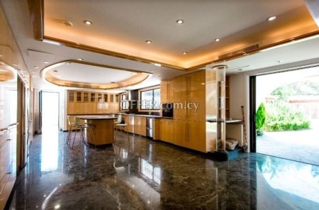 House (Detached) in Dasoupoli, Nicosia for Sale - 5