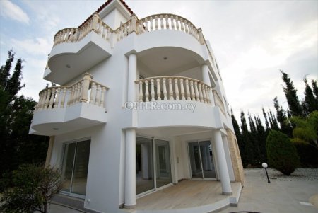 House (Detached) in Saint Georges, Paphos for Sale - 5