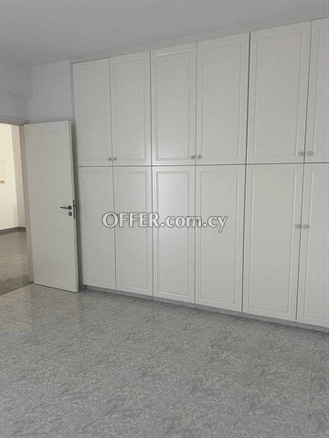  5 Bedroom Villa fully Refurbished In New Ekali, Limassol - 3