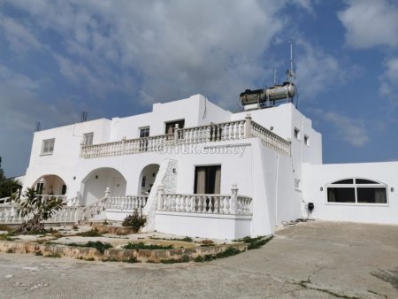 House (Detached) in Agia Napa, Famagusta for Sale - 4