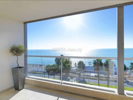 Apartment (Penthouse) in City Center, Limassol for Sale - 3