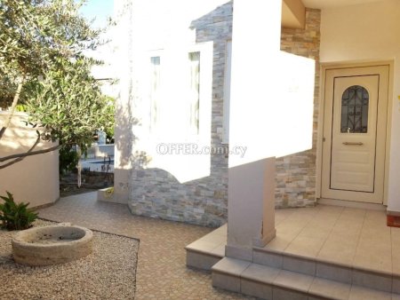 House (Detached) in Strovolos, Nicosia for Sale - 3