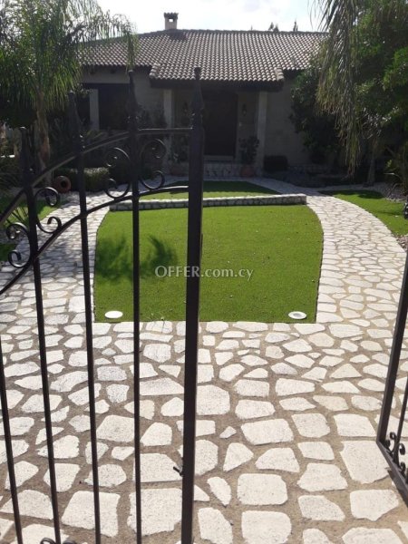 House (Detached) in Oroklini, Larnaca for Sale - 3
