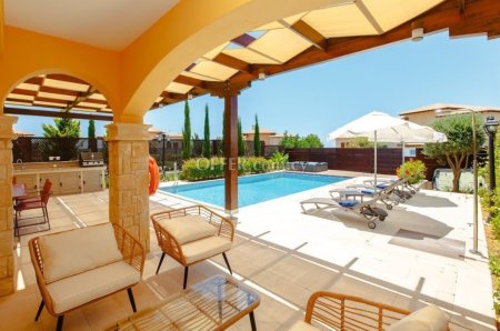 House (Semi detached) in Aphrodite Hills, Paphos for Sale - 3