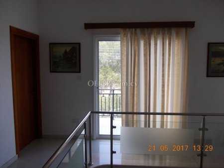 House (Detached) in Agia Varvara, Nicosia for Sale - 2