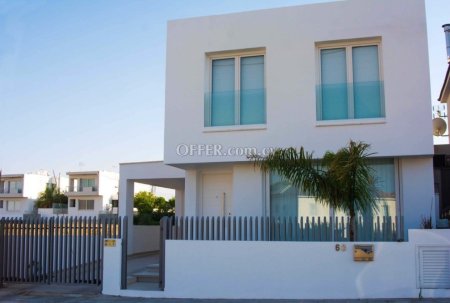 House (Detached) in Makedonitissa, Nicosia for Sale - 2