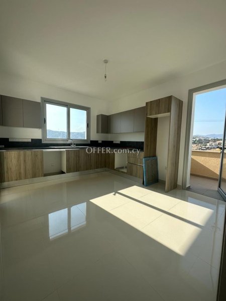 House (Detached) in Agios Tychonas, Limassol for Sale - 2