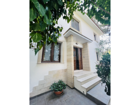 Luxury 4 bedroom Villa for rent in the prestigious area of Agios Andreas - 9