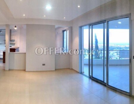 PENTHOUSE WITH ROOF TERRACE – Germasoyia, Limassol