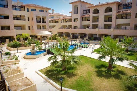 Apartment (Flat) in Kato Paphos, Paphos for Sale - 1