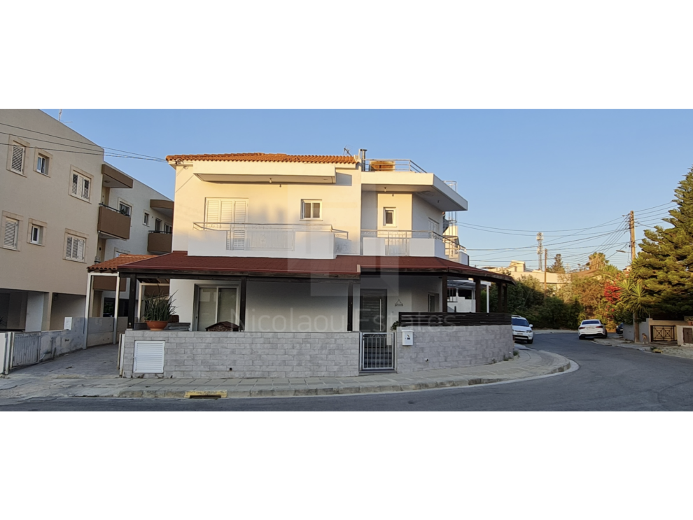Three bedroom detached house for sale in Latsia - 1
