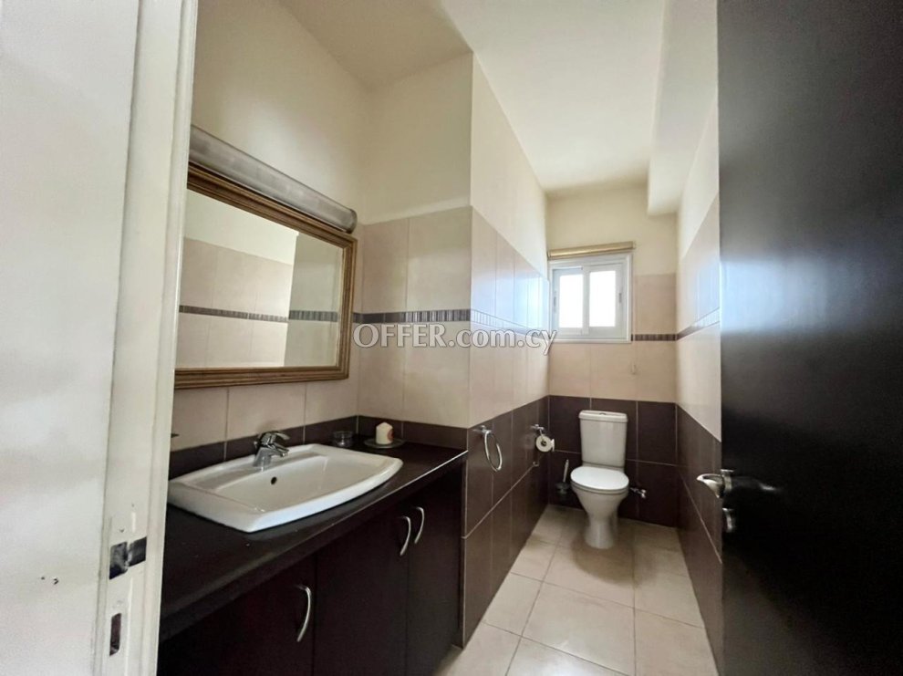 Apartment (Flat) in Crowne Plaza Area, Limassol for Sale - 2