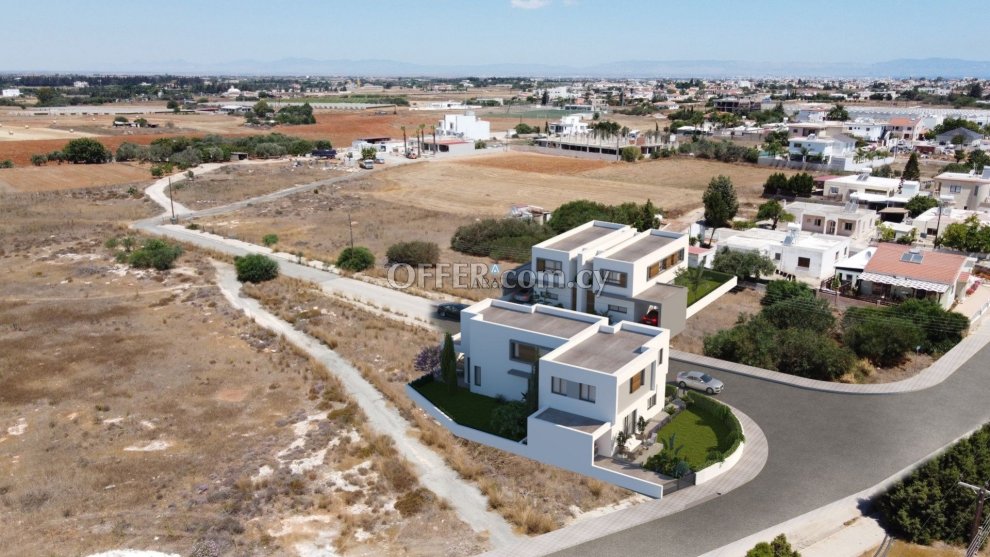 3 Bed Semi-Detached Villa for Sale in Deryneia, Ammochostos - 10