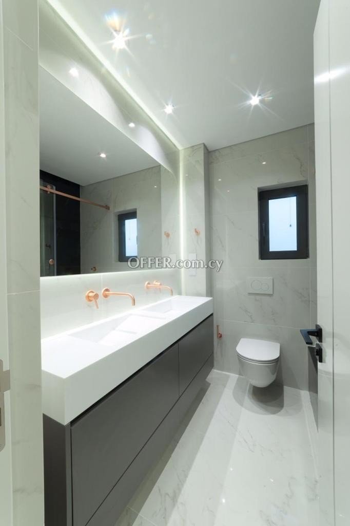 Apartment (Penthouse) in Germasoyia Tourist Area, Limassol for Sale - 7
