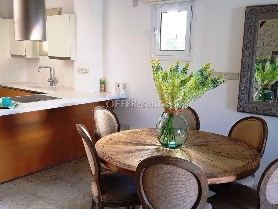House (Semi Detached) in Limassol Marina Area, Limassol for Sale - 6