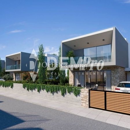 Villa For Sale in Chloraka, Paphos - DP3639