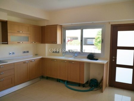 Apartment (Flat) in Amathus Area, Limassol for Sale - 1