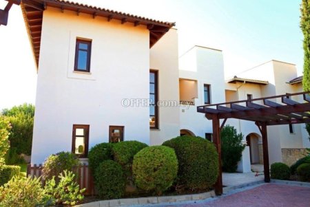 House (Semi detached) in Aphrodite Hills, Paphos for Sale