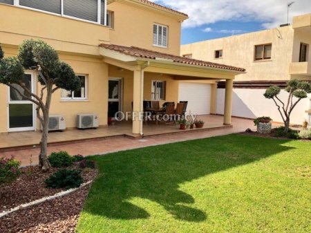 House (Detached) in Episkopi, Limassol for Sale - 1