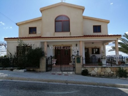 House (Detached) in Geroskipou, Paphos for Sale