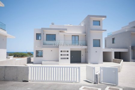 House (Detached) in Pervolia, Larnaca for Sale - 1